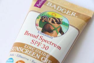 Natural & Organic Sunscreen? Yes, Please! Badger's Broad Spectrum SPF 30 Zinc Oxide Sunscreen Cream!