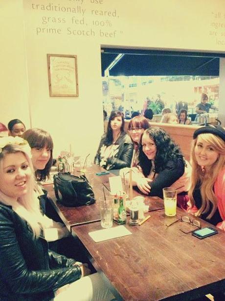 #SheffieldMeetUp | Goody bags, Lush, Handmade Burger co. & lovely bloggers!