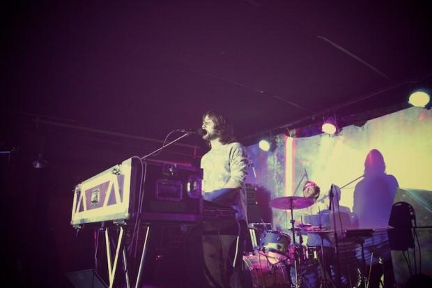 IMG 2504 620x413 SNOWMINE PACKED MERCURY LOUNGE LAST NIGHT [PHOTOS]