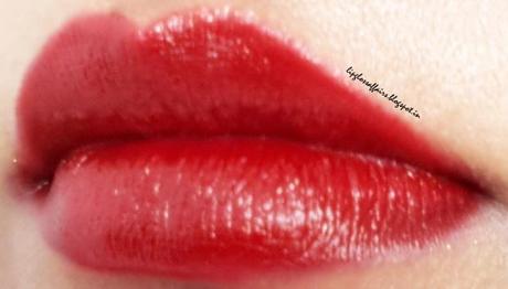 ♥ Revlon Colorstay Lipstick in Crimson ♥