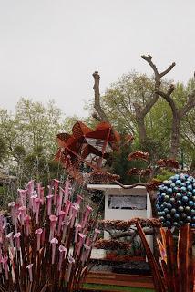 A cock and bull story - Chelsea Flower Show 2013