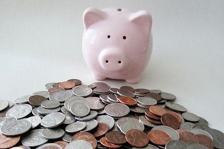 10 Awesomely Creative Piggy Banks