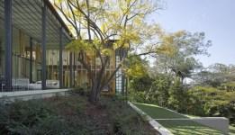 Taringa House by Loucas Zahos Architects