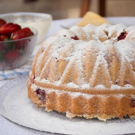 strawberry rosemary bundt  (2) (Large)