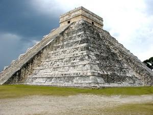 aztec-pyramid-1