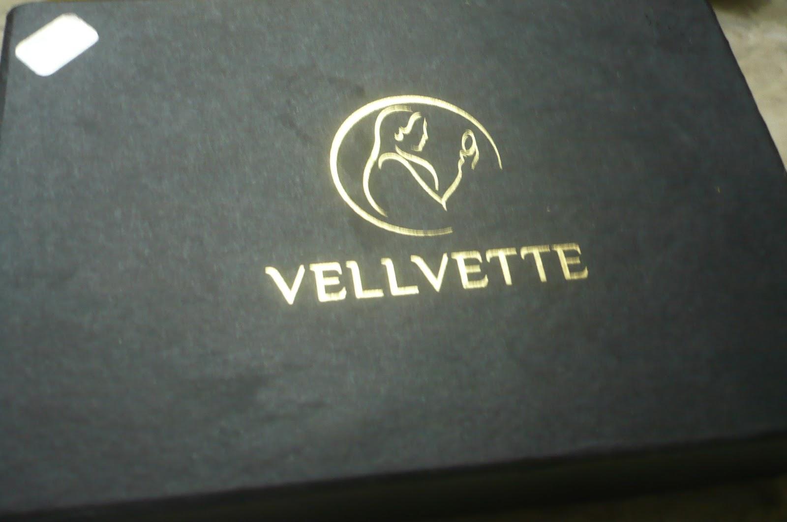 My May 2013 Vellvette Box !