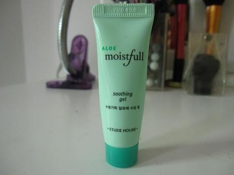 Review: Etude House Aloe Moistfull (essence, soothing creme, soothing gel)