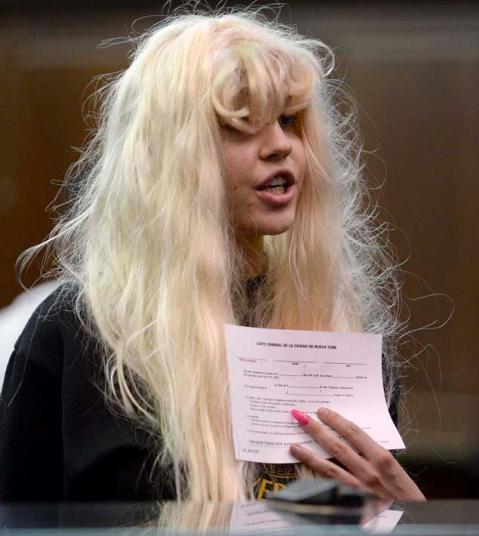 Amanda Bynes 2