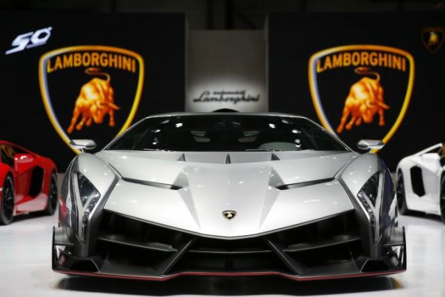 Lamborghini-Veneno-3