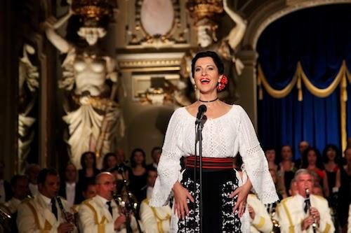 VIDEO - Angela Gheorghiu sings the Romanian National Anthem