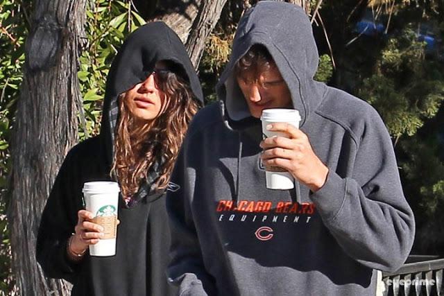 Ashton Kutcher and Mila Kunis 