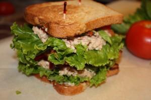 tuna club sandwich