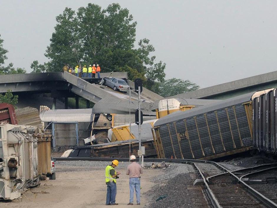 We had another train collision todayA bridge not far enough; trains not new or fast enough