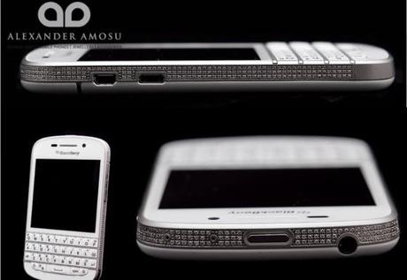 Diamond encrusted BlackBerry Q10 available for $31,000