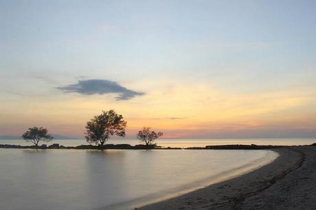 TRAVEL STORY: Burot Beach - Sunset, Sandbars and Shooting Stars