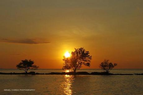 TRAVEL STORY: Burot Beach - Sunset, Sandbars and Shooting Stars