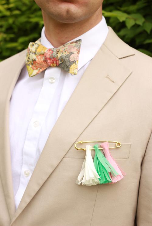 Make a tassel boutonniere