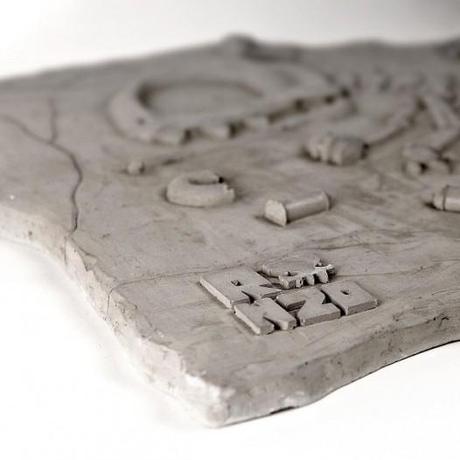 7c2d4c6ac7b711e2980e22000ae90a1f 7 526x526 Ronzo: Skater Saurus Limited Edition