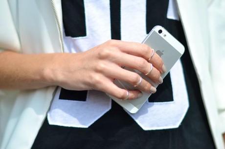 Outfit | Team Slouch tiny silver upper finger rings