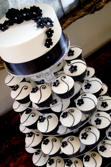 cupcake cake Non traditional Wedding Cakes 