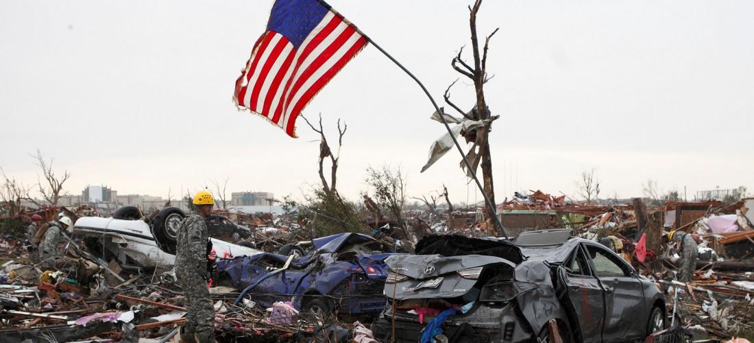 Members of the Oklahoma National Guard's 63rd Civil Support Team conduct search and rescue operations in response to the May 20, 2013, EF-5 tornado that ripped through the center of Moore, Oklahoma. (Credit: The National Guard)