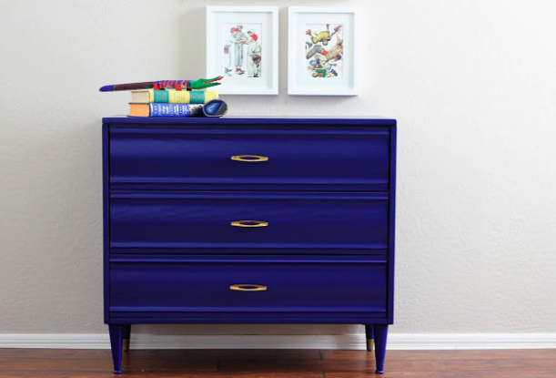 Refurbished dresser tutorial