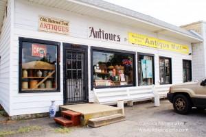 National Trail Antique Mall in Dunreith, Indiana 