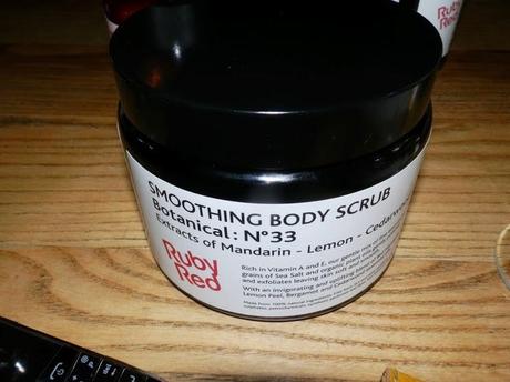 Ruby Red Smoothing Body Scrub