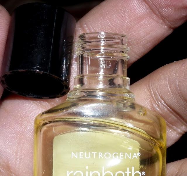 Fresh and Happy Smelling Neutrogena Rainbath Shower Gel