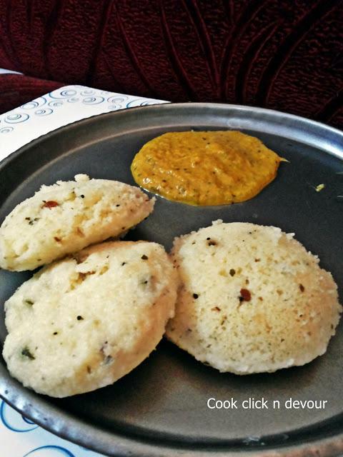 Rava idli