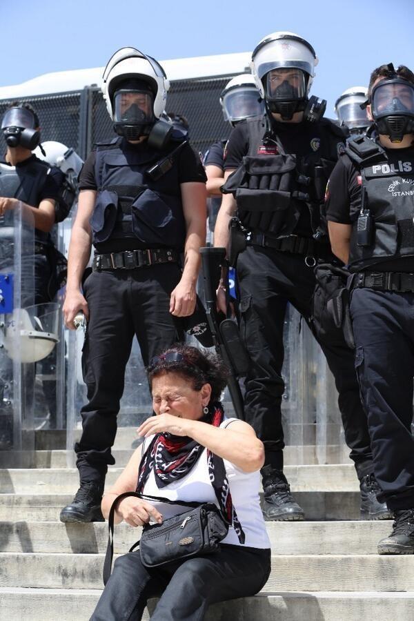 World News: What the Hell is Going On In Turkey!? (#occupygezi)