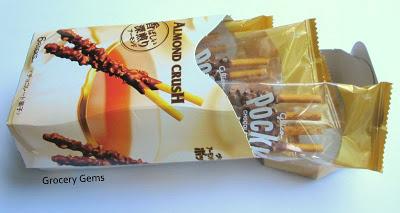 Pocky Almond Crush Review