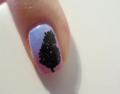 Easy Ombre Feather Nails