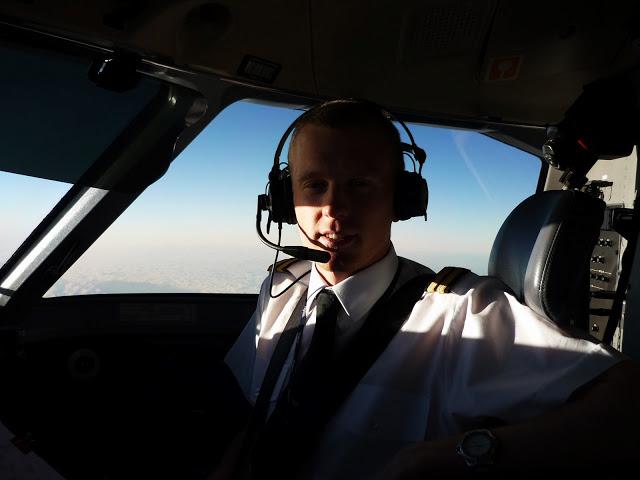 Share Your Story: Ian Taggart, Flybe Dash-8 Q400 Pilot