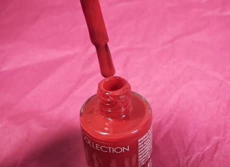 Collection Lasting Gel Colour Red Hot Nail Polish