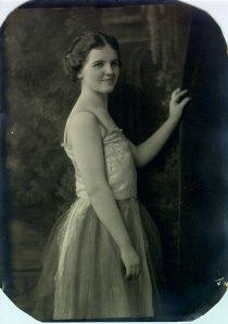 Ava Helen Miller, 1922.