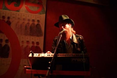 L8A8850 620x413 MIKHAEL PASKALEV, JOYWAVE PACKED PIANOS LAST NIGHT [PHOTOS]