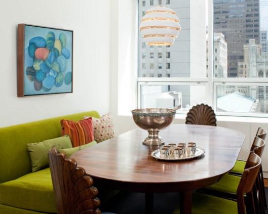 green accents in dining room