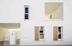 Viviendas Sociales by Ripoll Tizón