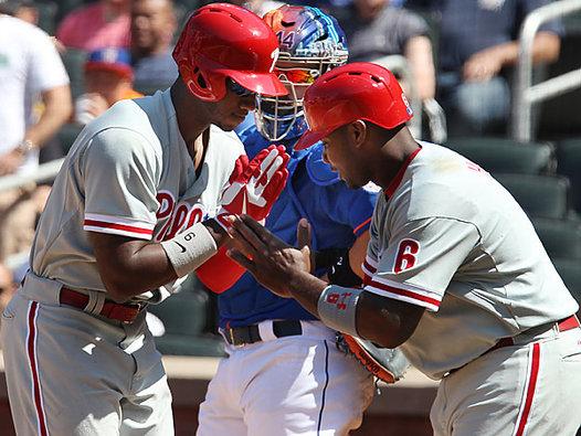 Brown's homerun routine ending with a bow