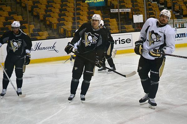 PLAYOFFS R3G4 : Penguins @ Bruins : 06.07.13 : Live Game Thread!