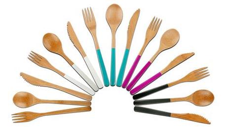 Wooden reusable cutlery.