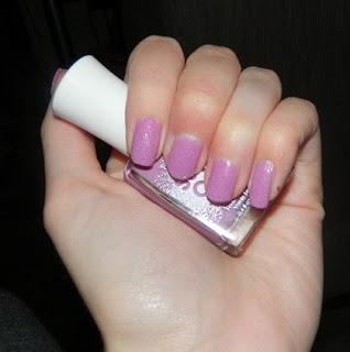 Sally Hansen Sugar Coat Polish Review