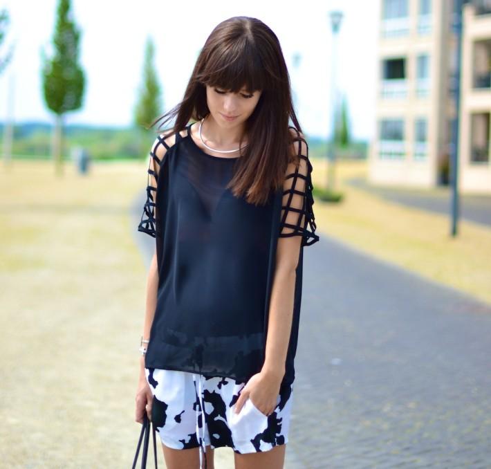 black caged top lovelybylucy