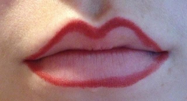 my lips with just lipliner outlined