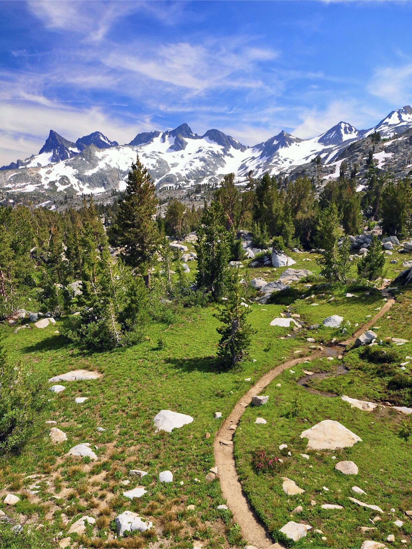 Hiker Attempting Speed Record On Pacific Crest Trail While Raising Awareness For A Cause