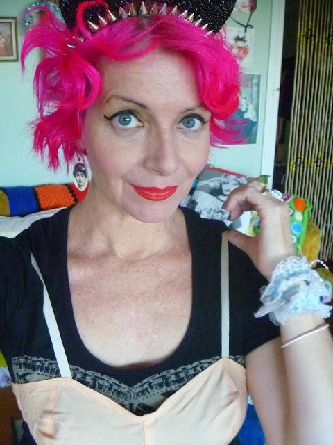 No Fixed Personality