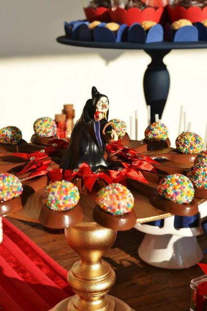 Snow White Party by Invento Festa