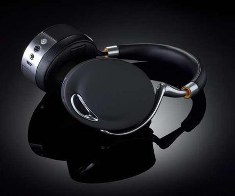 Parrot by Starck Bluetooth Stereo Headphone