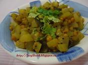 Dudhi Bhoplyachi Bhaji Bottle Gourd Vegetable